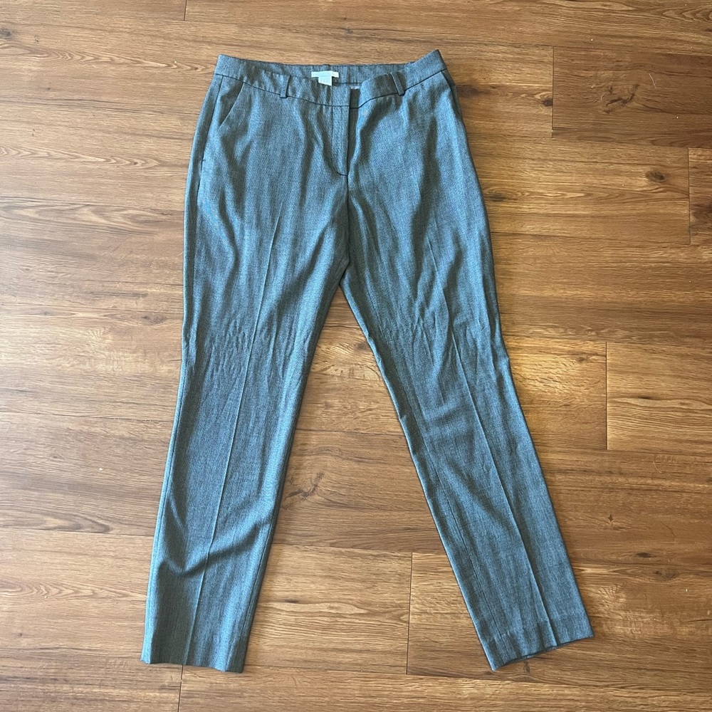 Women’s business dress pant slacks grey.
